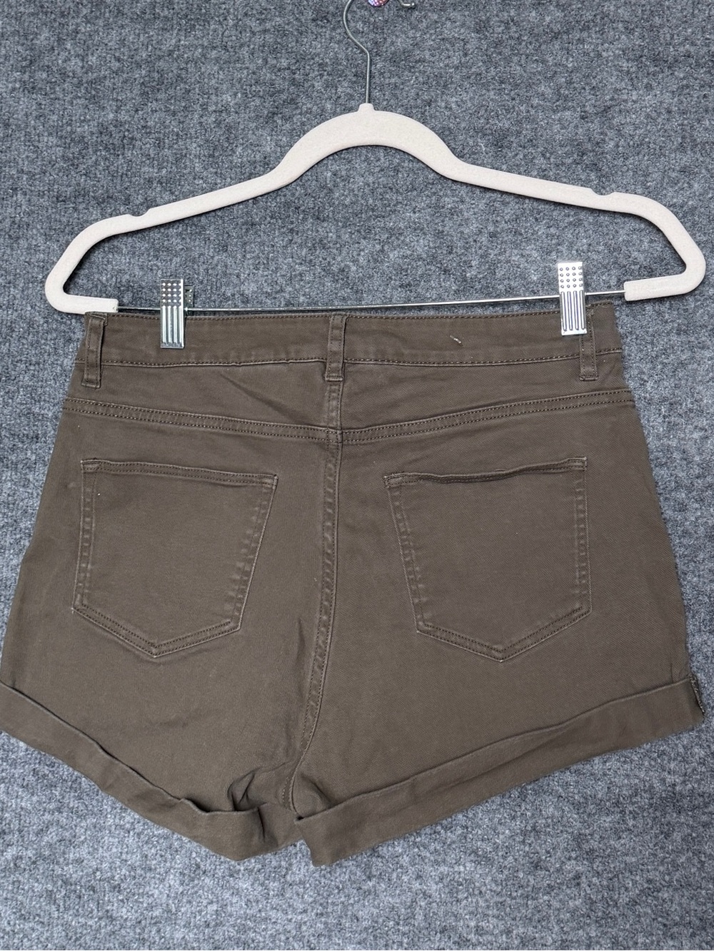 H&M Womens Army Green Shorts Size 8 High Rise Casual Summer Stretch Cotton - Picture 3 of 9